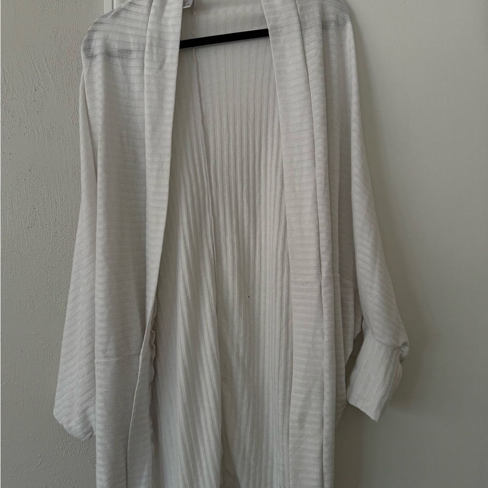 P'tula Cream Robe